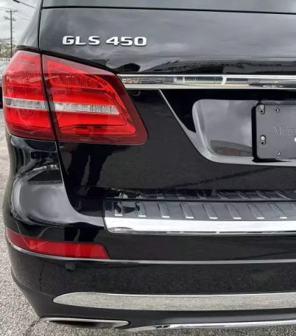 Vehicle image 12 of 50