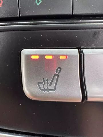 Vehicle image 48 of 50