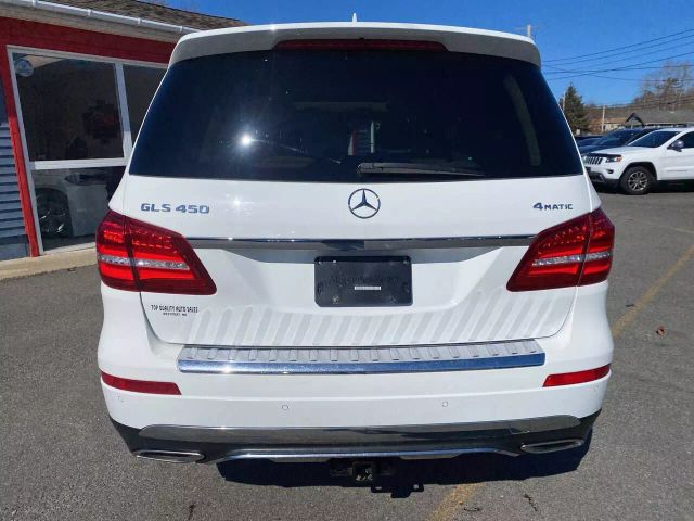 Vehicle image 6 of 32