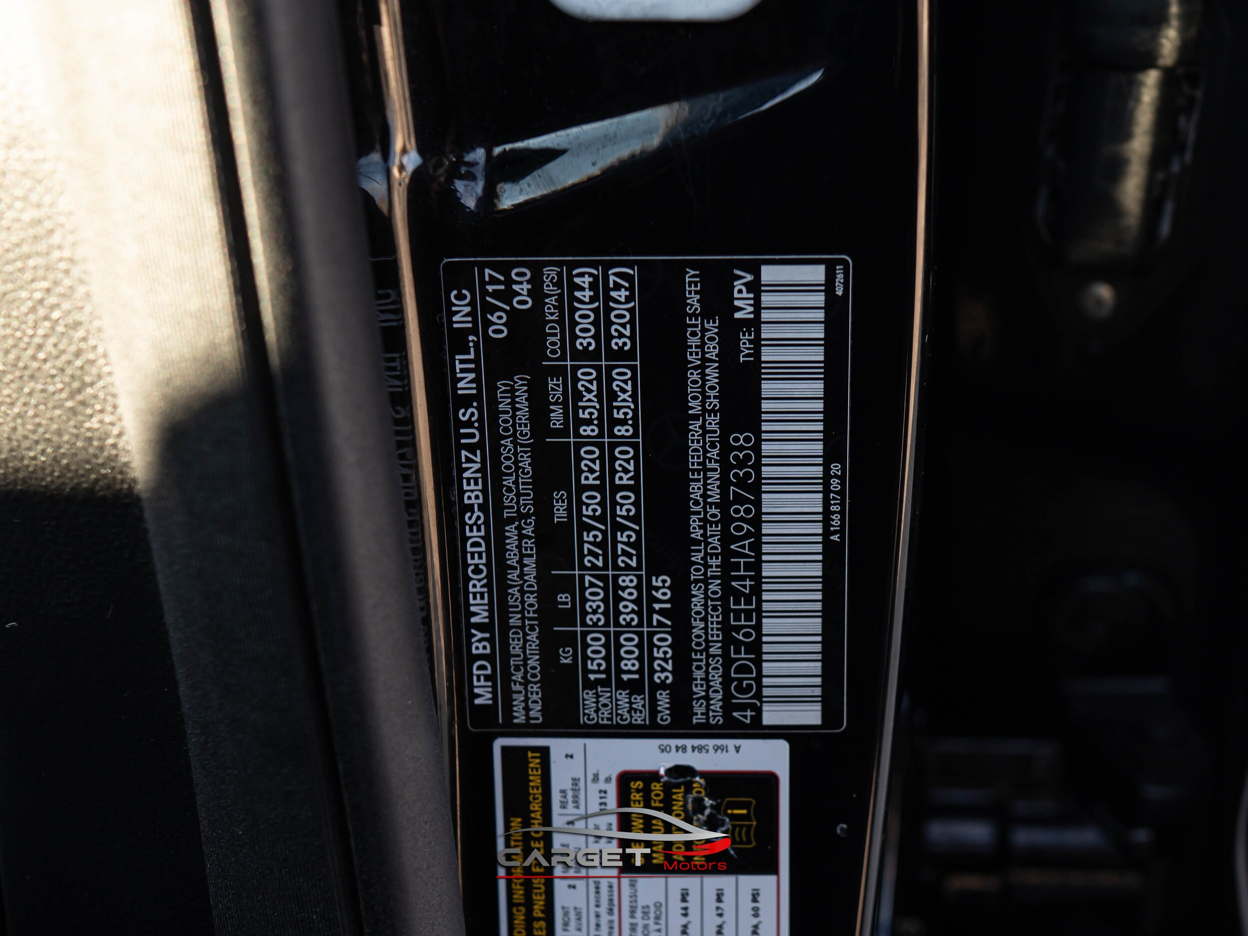 Vehicle image 52 of 54