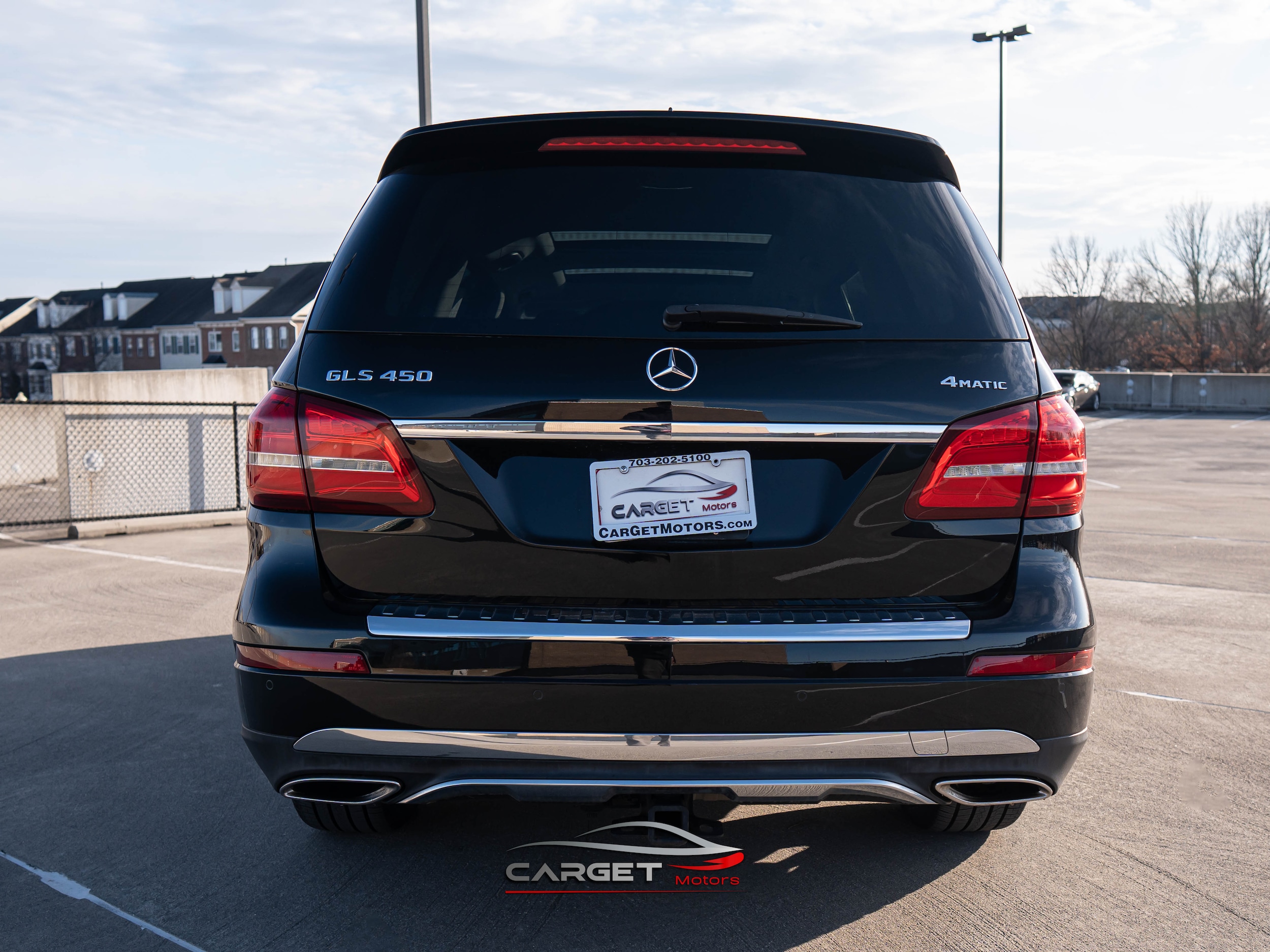 Vehicle image 5 of 54
