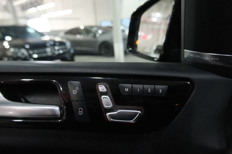 2017 Mercedes-Benz GLS 550 Image 18 of 41