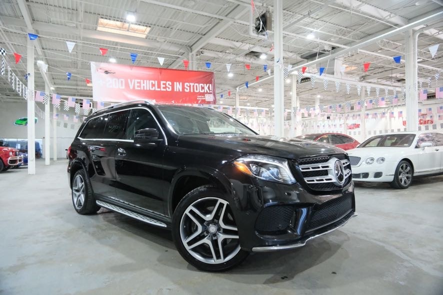 2017 Mercedes-Benz GLS 550 Image 3 of 41