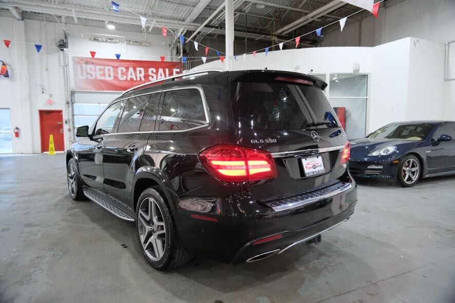 2017 Mercedes-Benz GLS 550 Image 7 of 41