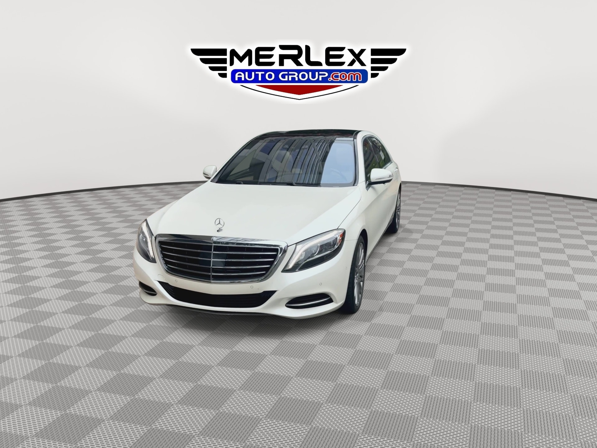 2017 Mercedes-Benz S-Class 550 Image 2 of 31