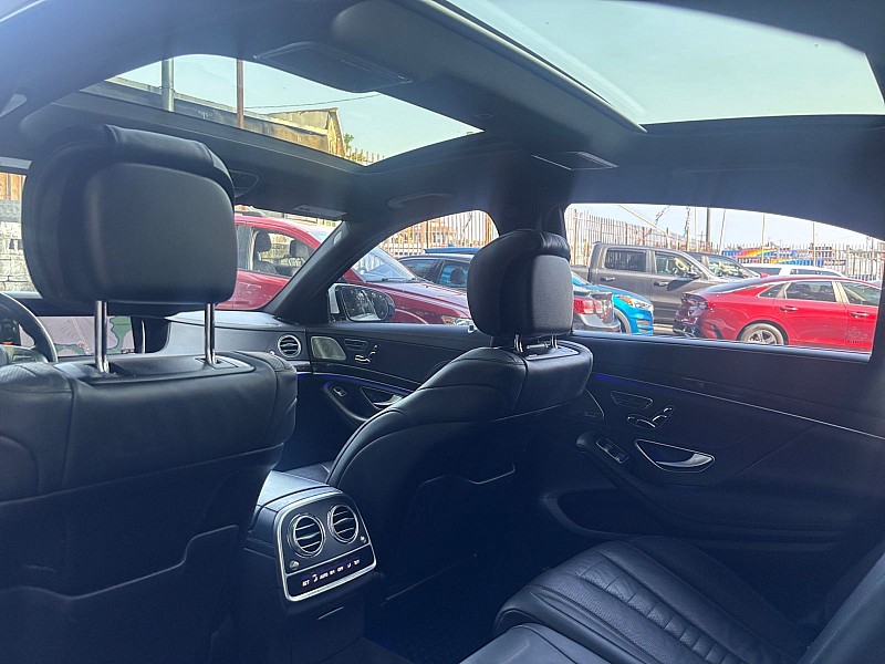 Vehicle image 41 of 42