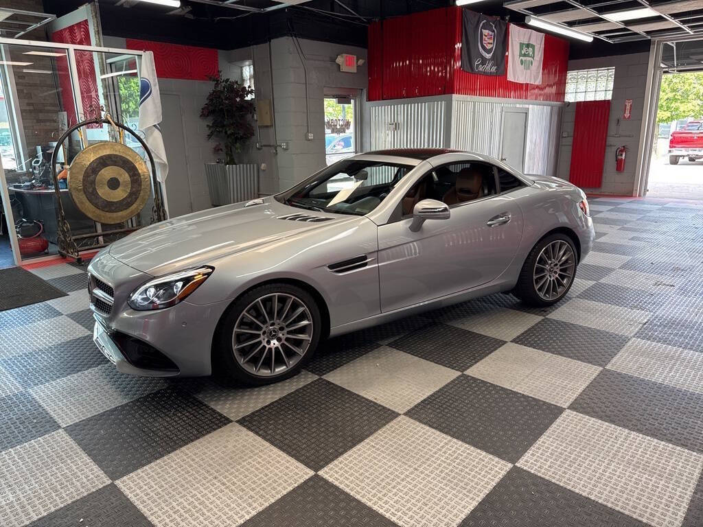 Vehicle image 1 of 43