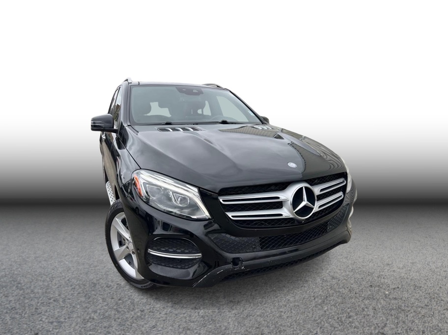 Vehicle image 3 of 28