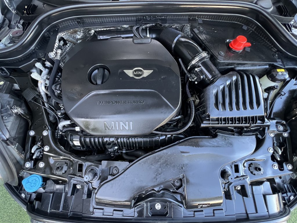 Vehicle image 27 of 27