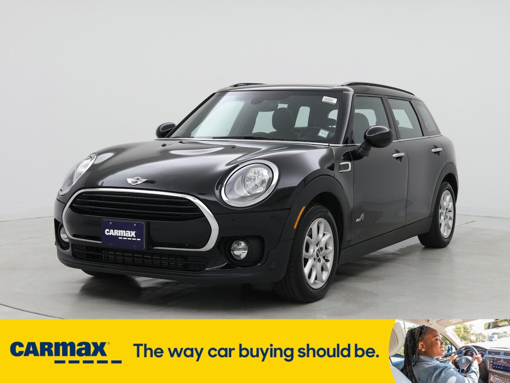 Vehicle image 1 of 30