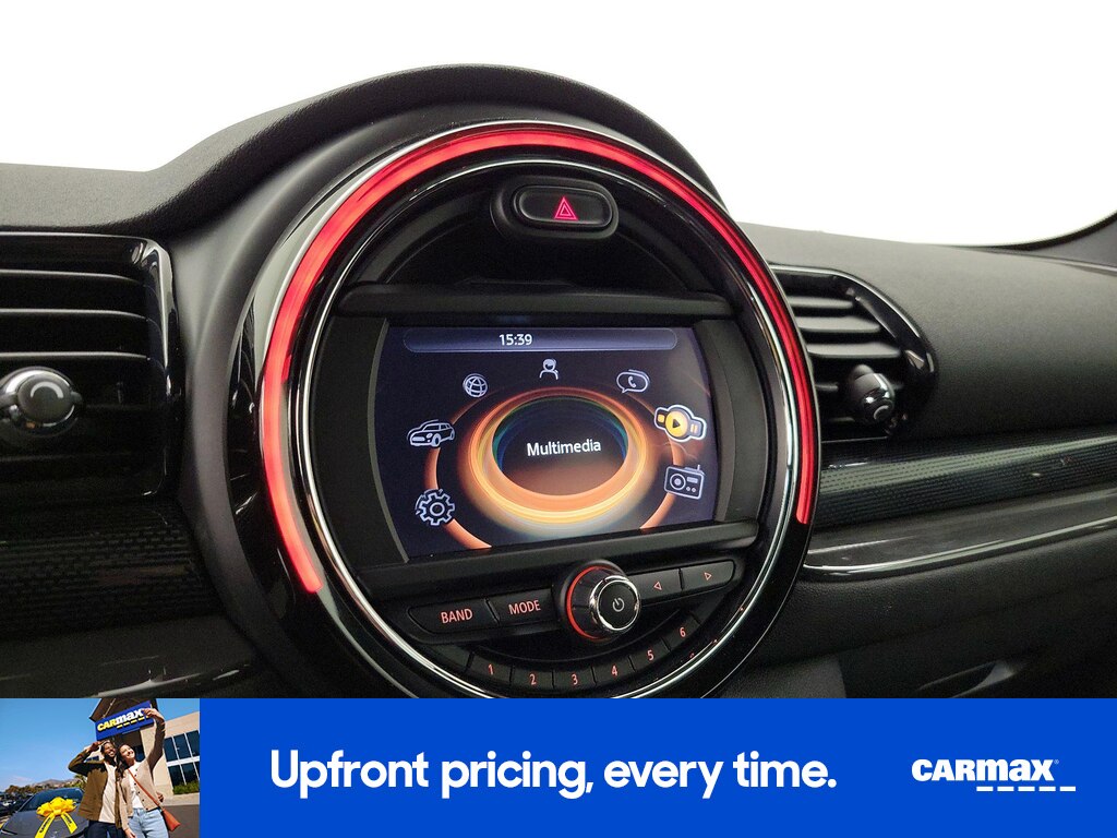 2017 MINI Cooper Clubman S Image 17 of 25