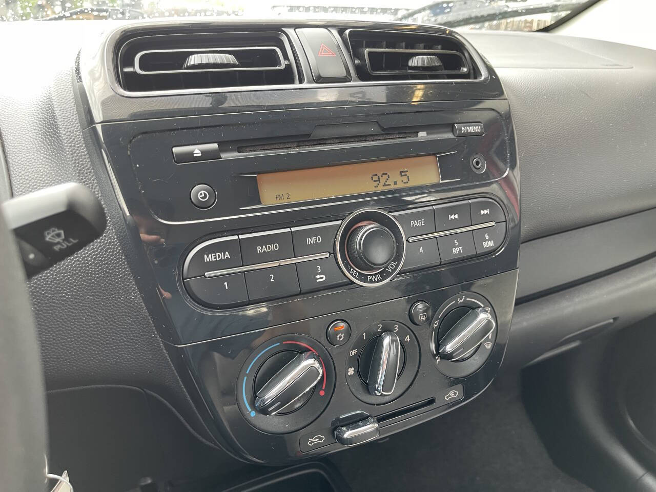 Vehicle image 18 of 24