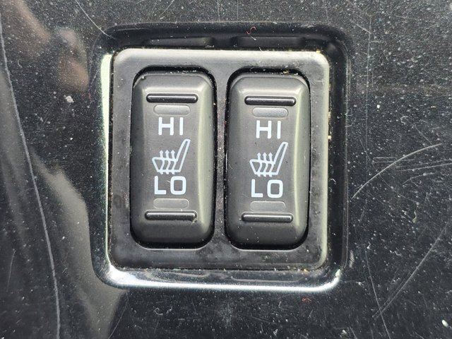 Vehicle image 28 of 30