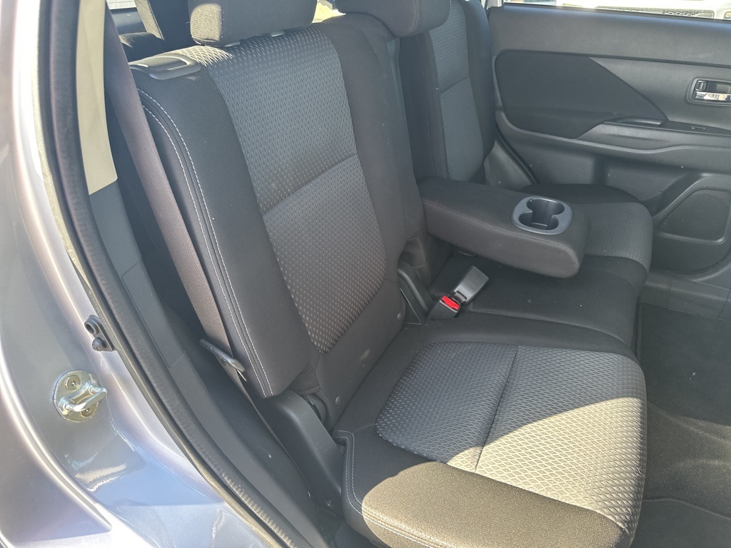 Vehicle image 49 of 70