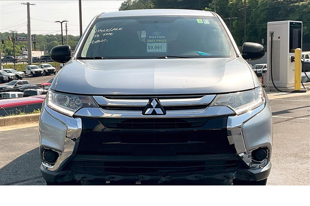 Vehicle image 2 of 27