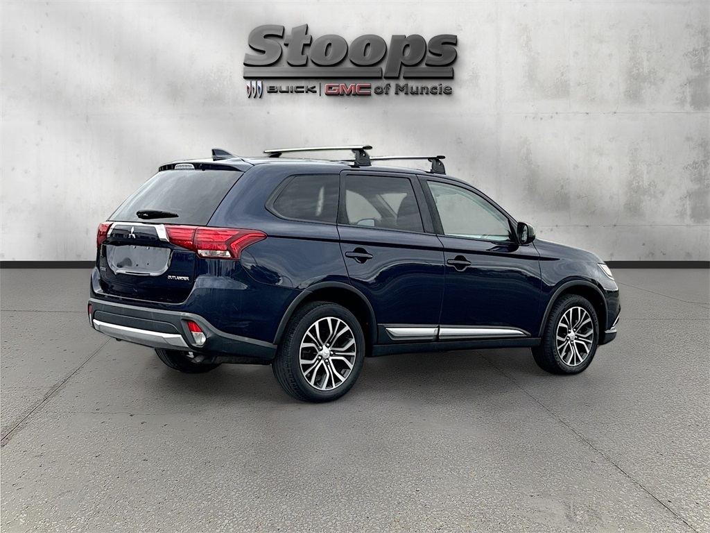 Vehicle image 5 of 28