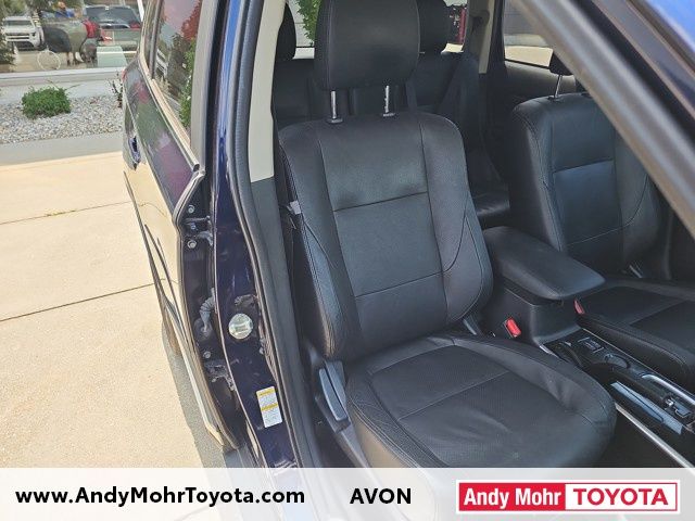 Vehicle image 16 of 35