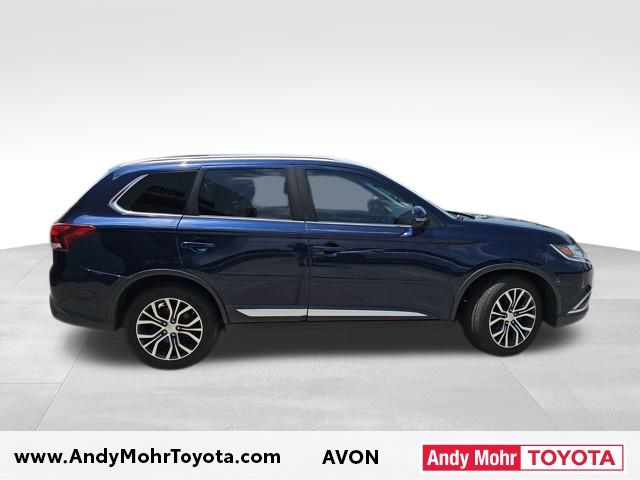 Vehicle image 4 of 35