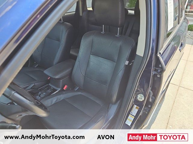 Vehicle image 14 of 35