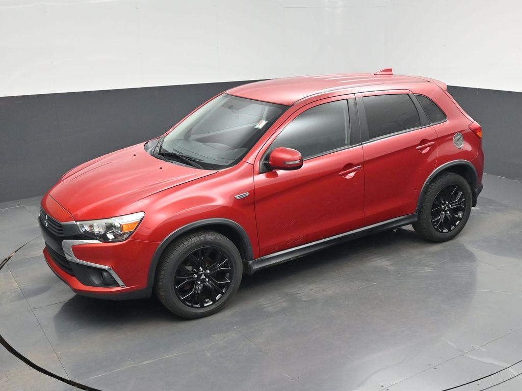 Vehicle image 2 of 85