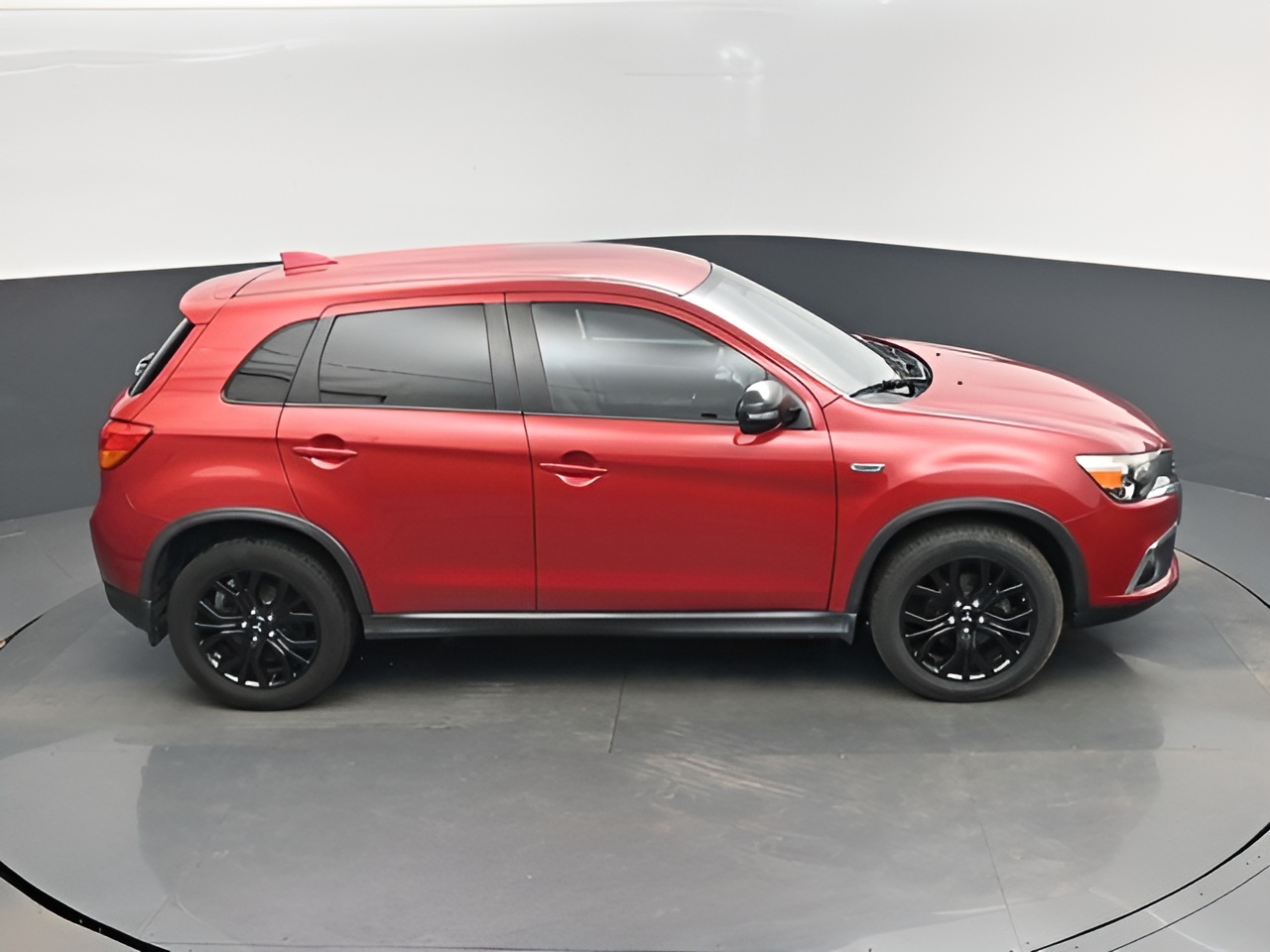 Vehicle image 72 of 85