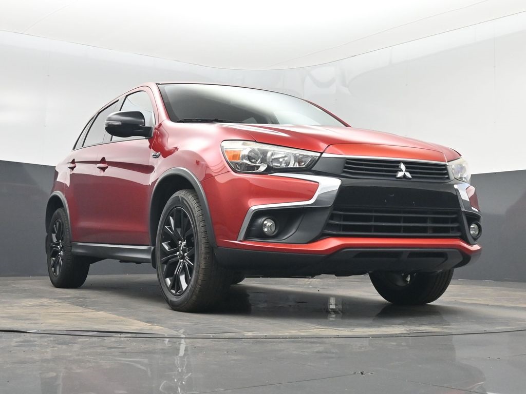 Vehicle image 11 of 85