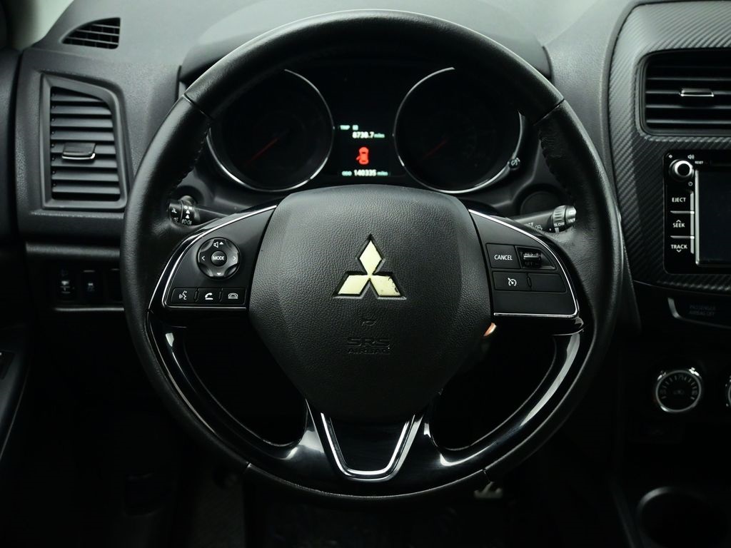 Vehicle image 27 of 85