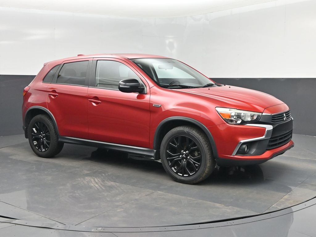 Vehicle image 9 of 85