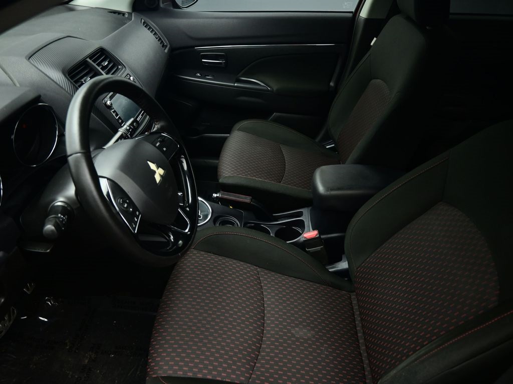 Vehicle image 43 of 85