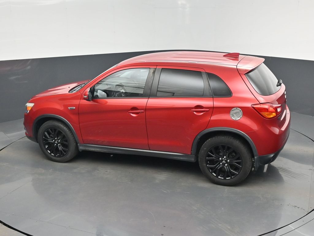 Vehicle image 22 of 85