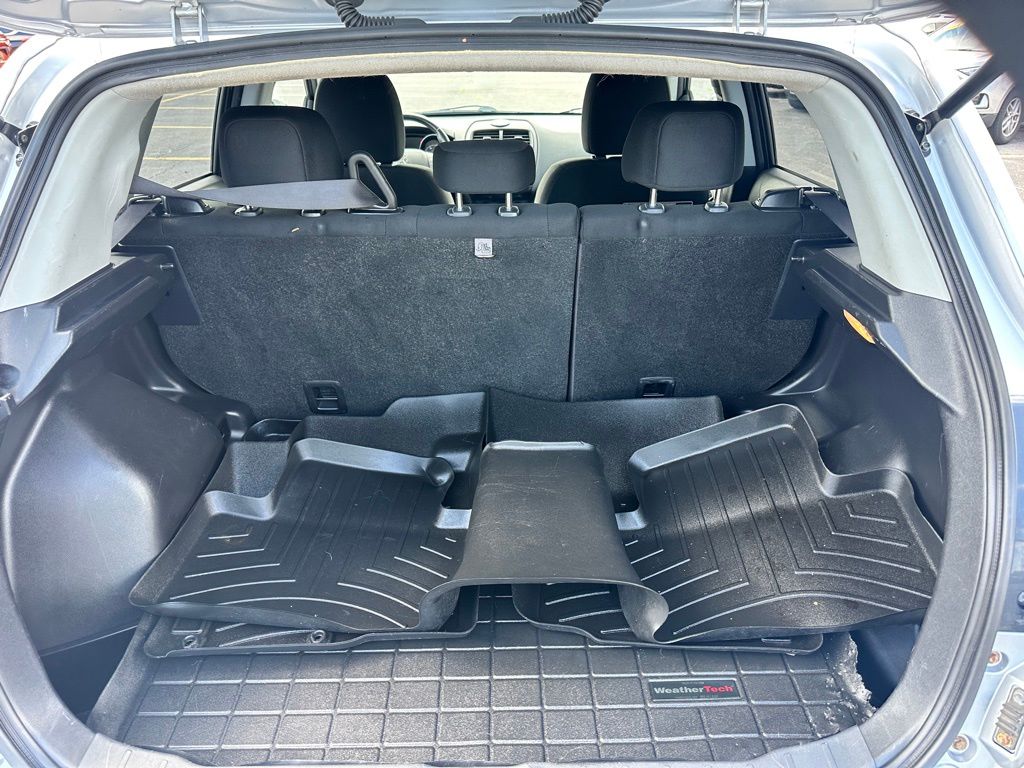 Vehicle image 6 of 20