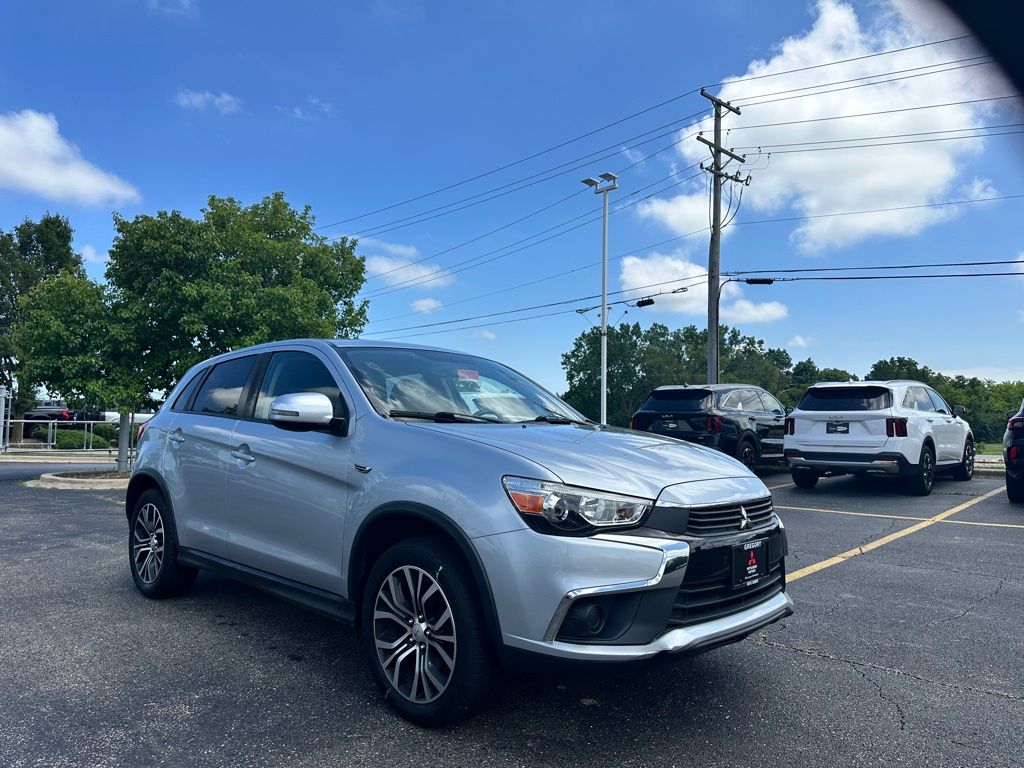 Vehicle image 2 of 20