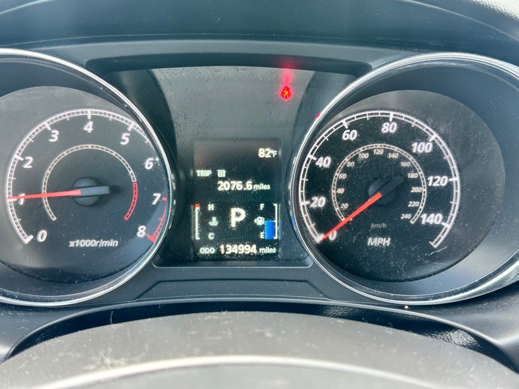 Vehicle image 10 of 20