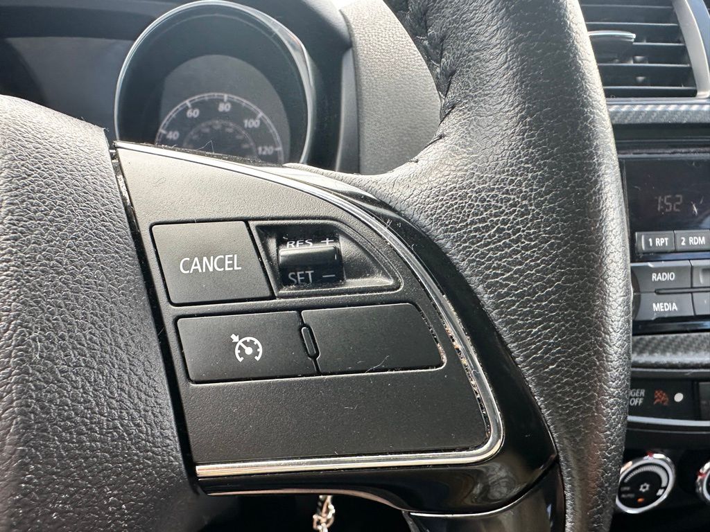 Vehicle image 15 of 20
