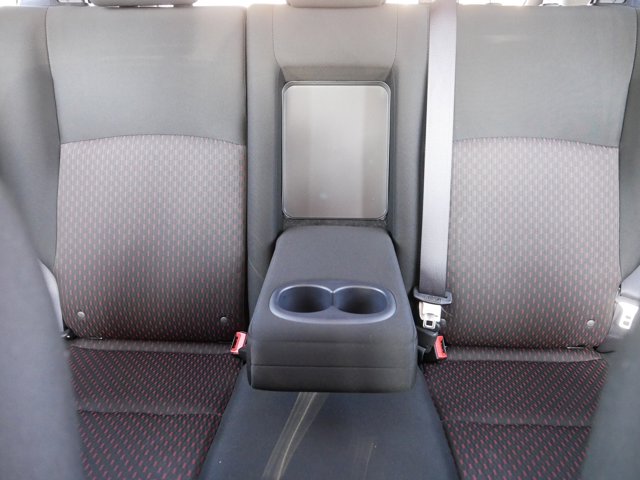 2017 Mitsubishi Outlander Sport ES 2.0 Image 16 of 37