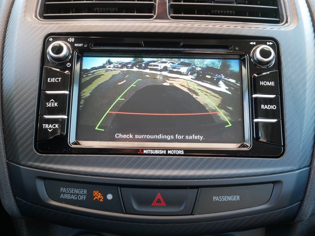 2017 Mitsubishi Outlander Sport ES 2.0 Image 21 of 37