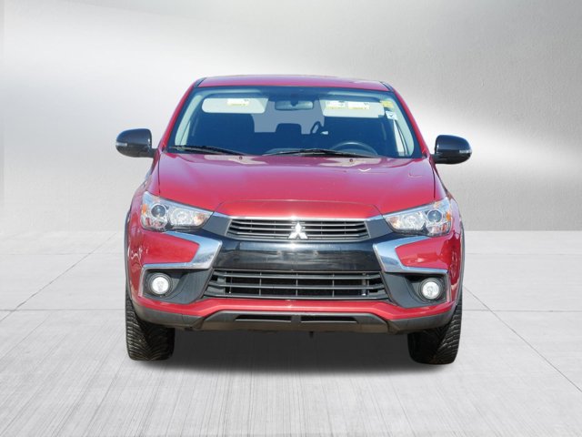 2017 Mitsubishi Outlander Sport ES 2.0 Image 2 of 37