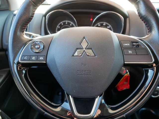 2017 Mitsubishi Outlander Sport ES 2.0 Image 19 of 37