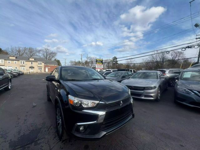 Vehicle image 2 of 30