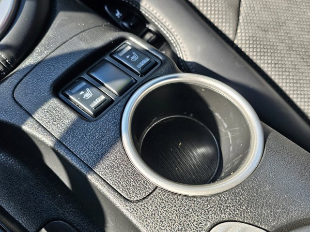 Vehicle image 22 of 23