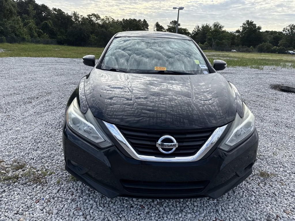 2017 Nissan Altima 2.5 SL Image 3 of 3
