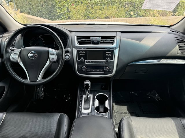 2017 Nissan Altima 2.5 SL Image 34 of 68