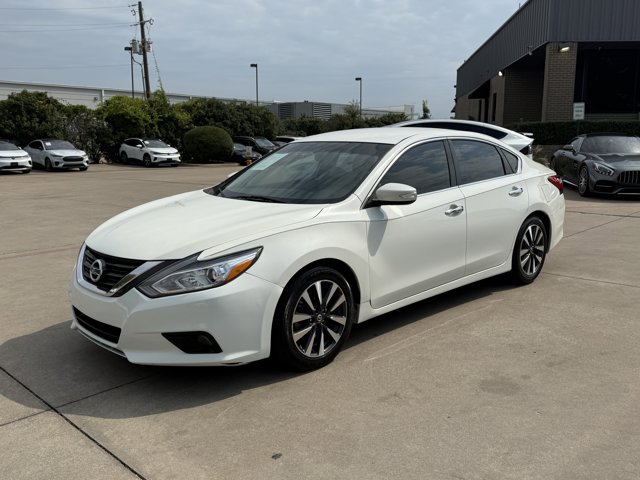2017 Nissan Altima 2.5 SL Image 1 of 68
