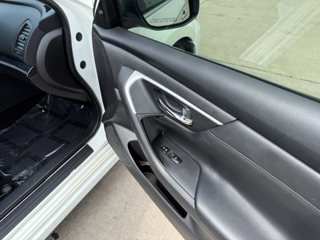 2017 Nissan Altima 2.5 SL Image 52 of 68
