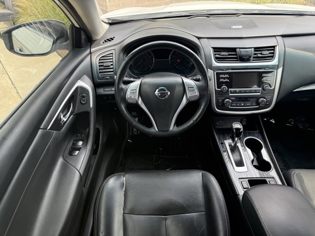 2017 Nissan Altima 2.5 SL Image 38 of 68