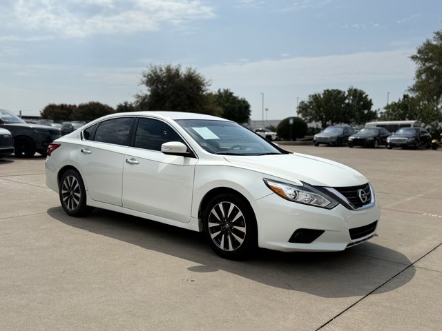 2017 Nissan Altima 2.5 SL Image 3 of 68