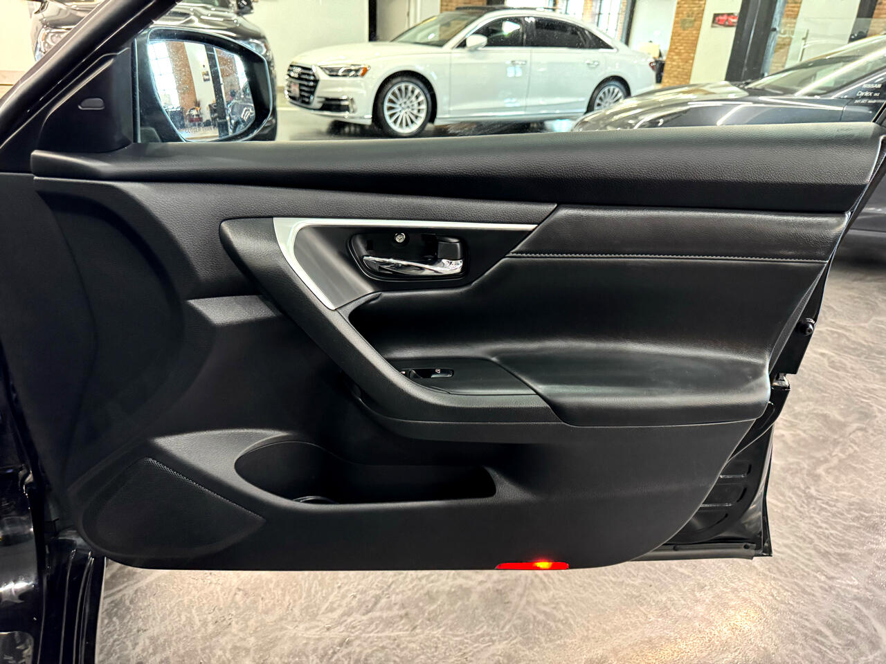 2017 Nissan Altima 2.5 SL Image 40 of 44
