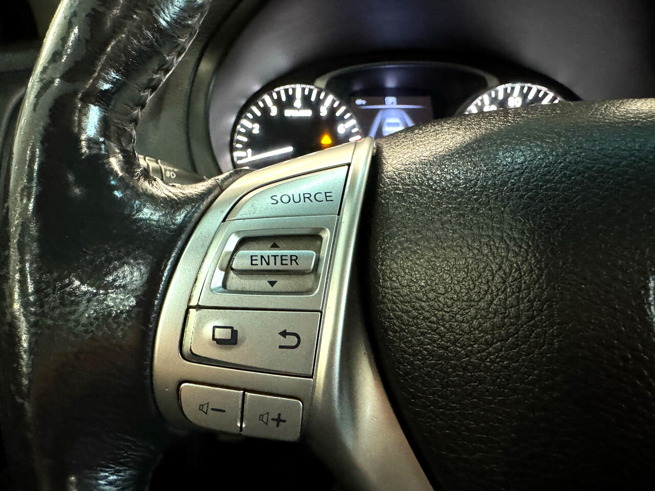 2017 Nissan Altima 2.5 SL Image 27 of 44