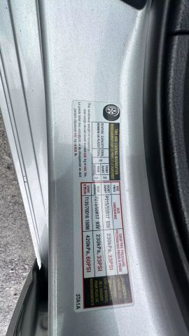 Vehicle image 19 of 45