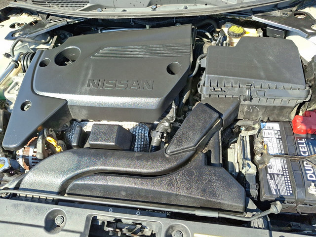 2017 Nissan Altima 2.5 SV Image 8 of 30